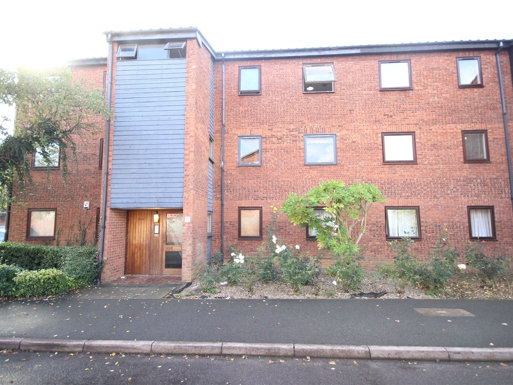 2 bed flat for sale in Rowlands Close, Mill Hill, London NW7 Zoopla