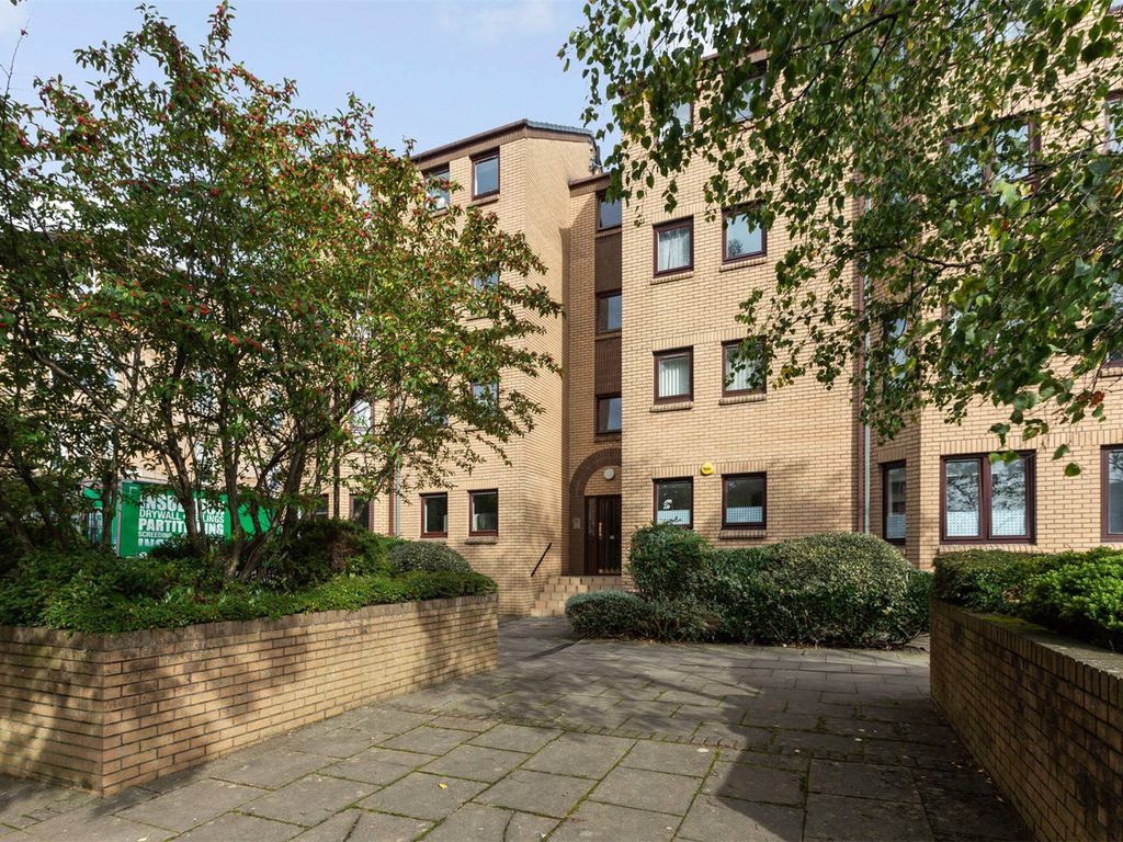 2 bed flat for sale in Cleveland Street, Charing Cross, Glasgow G3, £