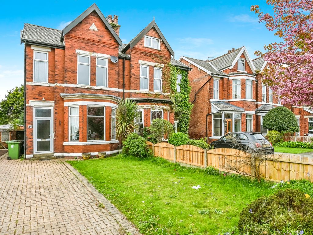 4 bed semidetached house for sale in Denmark Road, Southport