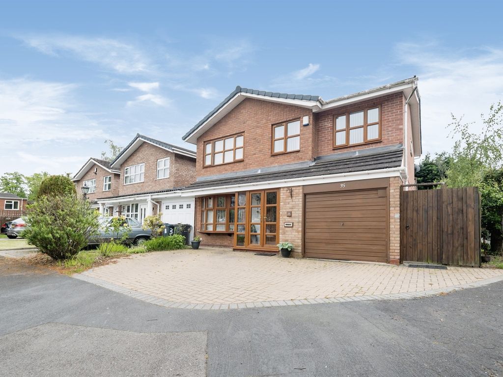 4 bed detached house for sale in Beechglade, Handsworth Wood