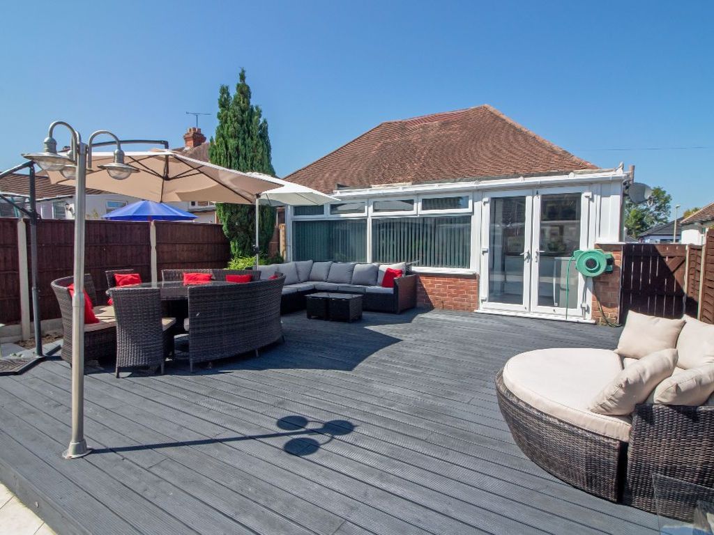 2 bed bungalow for sale in Privett Road, Widley PO7, £385,000 Zoopla