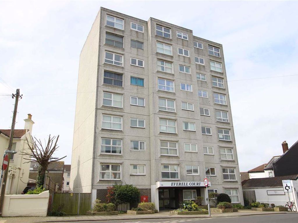 2 bed flat for sale in Clarendon Road, Southsea PO4 Zoopla