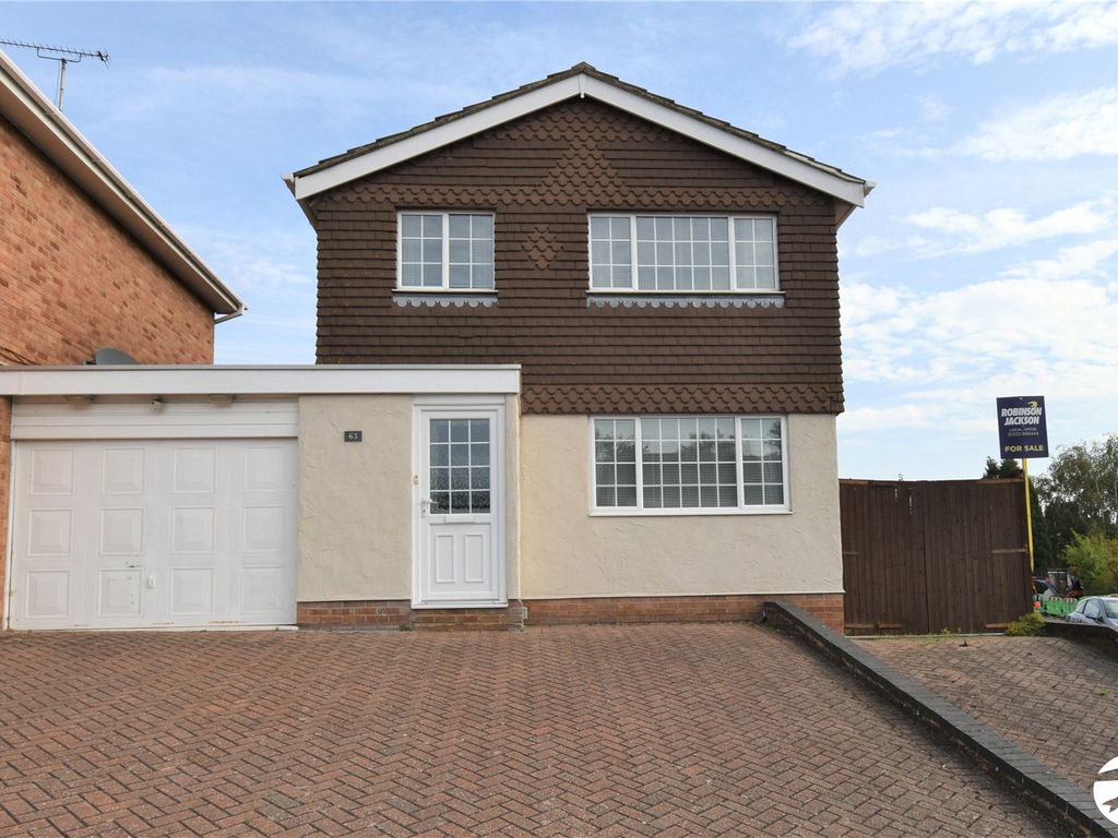 4 bed linkdetached house for sale in Pinks Hill, Swanley, Kent BR8, £