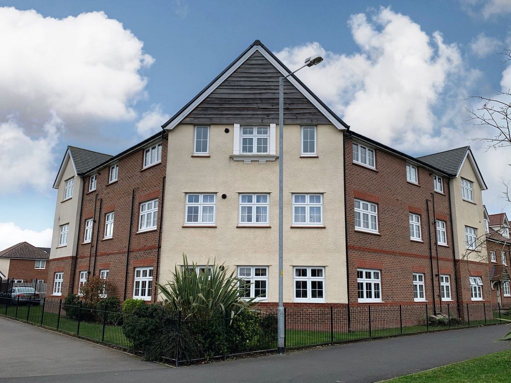 2 bed flat to rent in Olympian Close, Chorley PR7 Zoopla