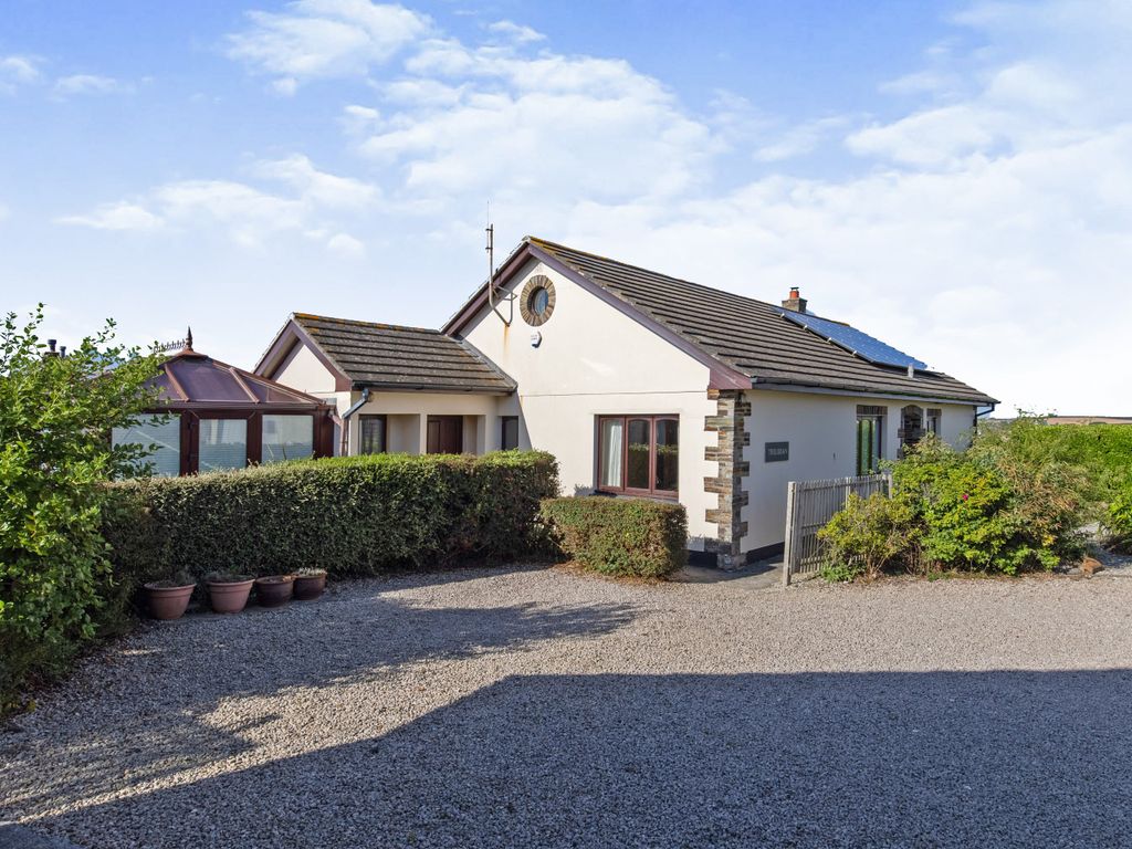 3 bed bungalow for sale in Porthcothan Bay, Padstow PL28 Zoopla