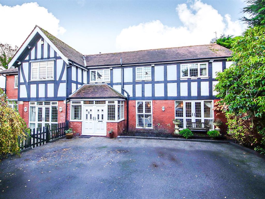 4 bed detached house for sale in Gainsborough Road, Birkdale, Southport