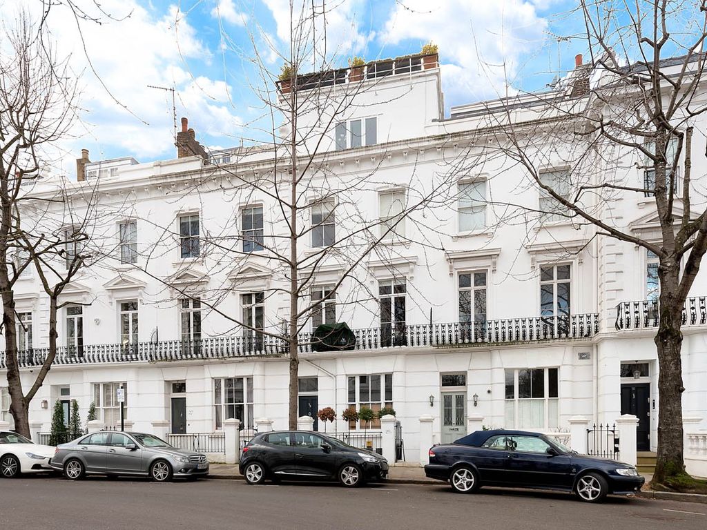 2 bed flat for sale in Brunswick Gardens, Kensington, London W8 Zoopla
