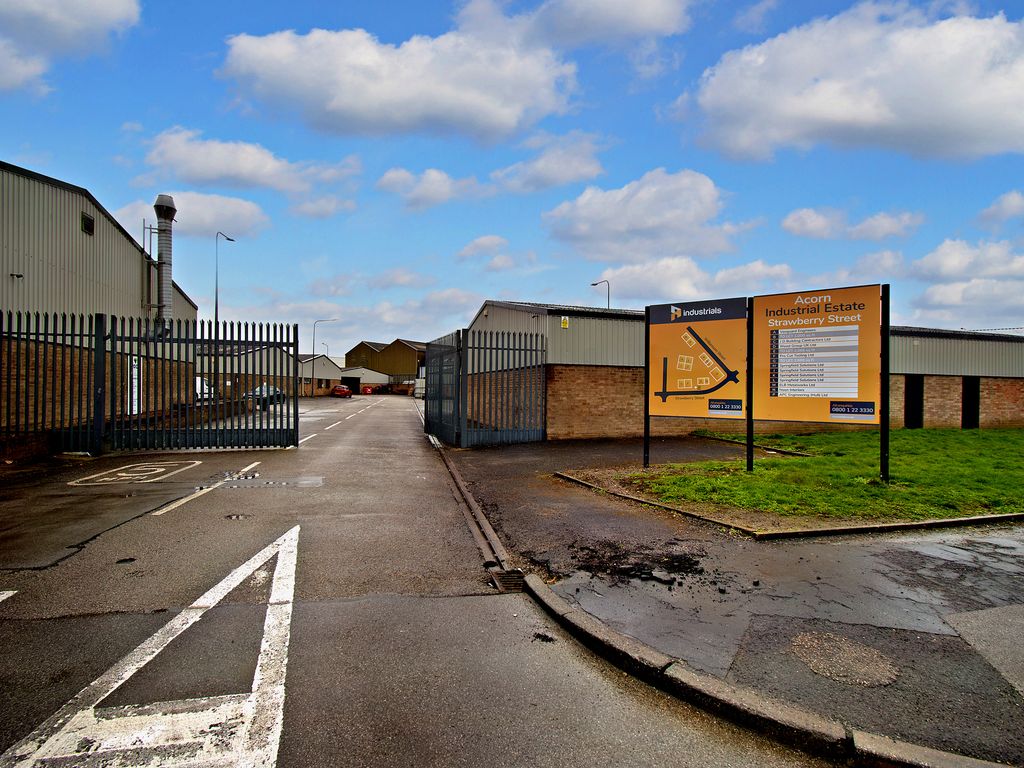 Industrial to let in Unit N Strawberry Street, Hull HU9, £9,700 pa Zoopla