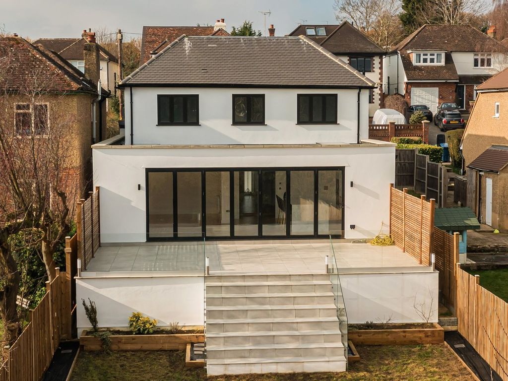 5 bed detached house for sale in Fieldway, Chalfont St Peter SL9 Zoopla