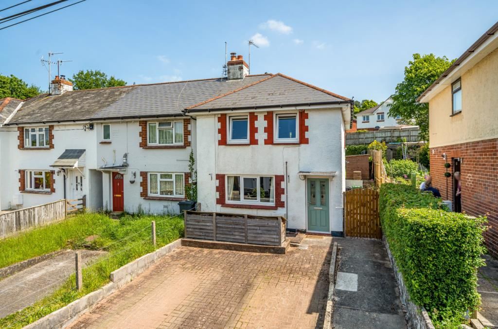3 bed end terrace house for sale in Streamers Meadows, Honiton, Devon
