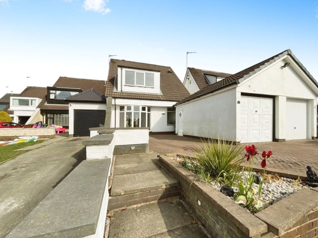 3 bed detached house for sale in High Street, Oswaldtwistle BB5, £