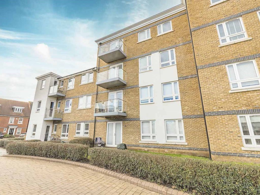 2 bed flat to rent in Heron Way, Maidenhead SL6 Zoopla