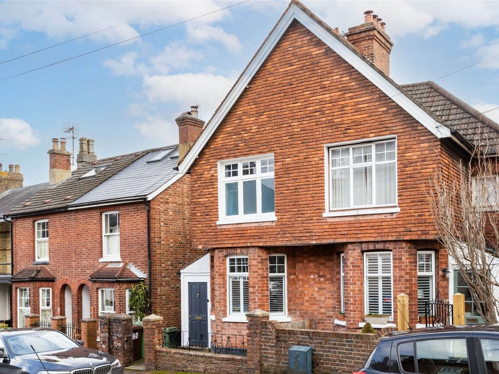 3 bed semidetached house for sale in Silverdale Road, Tunbridge Wells