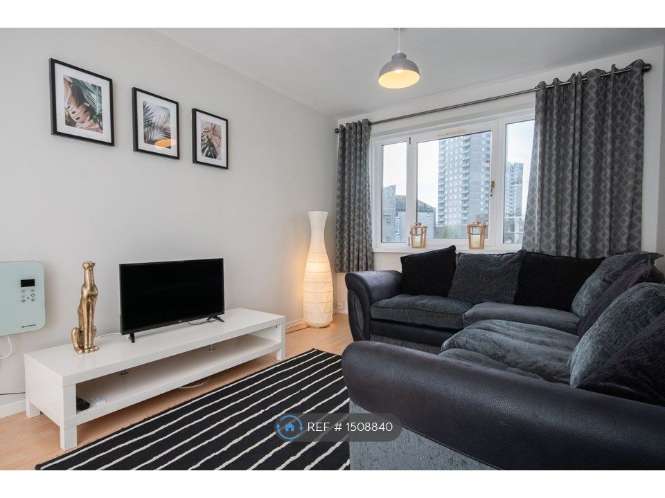 2 bed flat to rent in Oldcroft Place, Aberdeen AB16 Zoopla