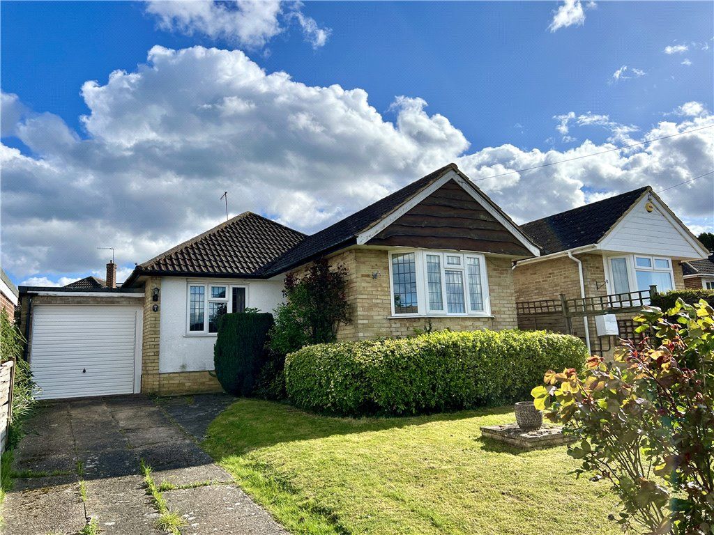 3 bed bungalow for sale in Envis Way, Fairlands, Guildford, Surrey GU3