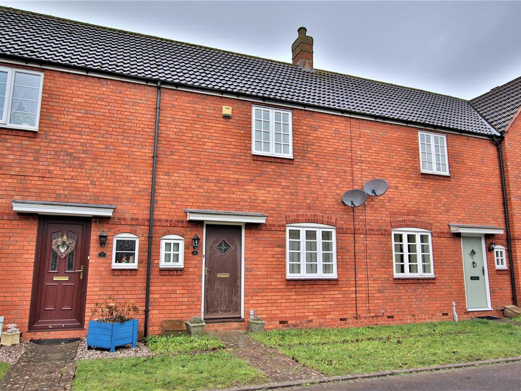 2 bed terraced house to rent in Laurel Avenue, Walton Cardiff