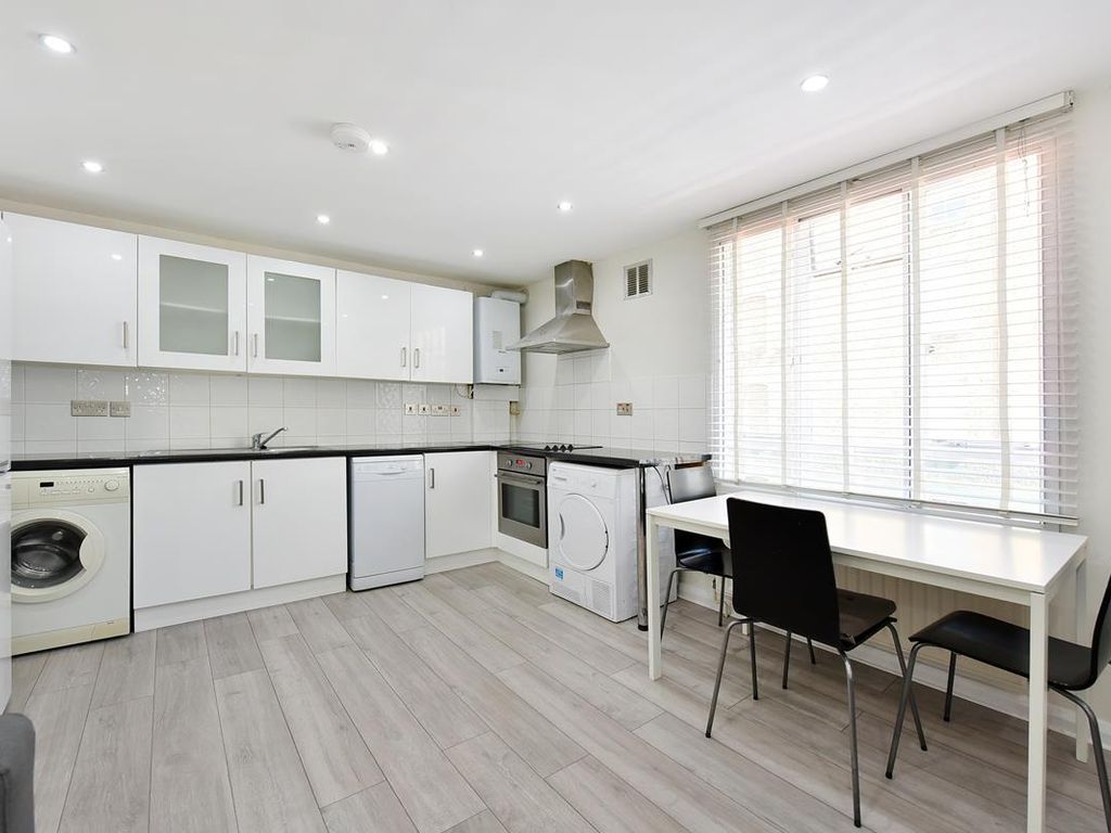 3 bed flat to rent in Kings Cross Road, Kings Cross WC1X, £4,030 pcm Zoopla