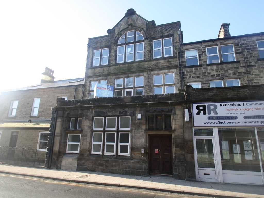 1 bed flat to rent in Oxford Street, Guiseley, Leeds, West Yorkshire