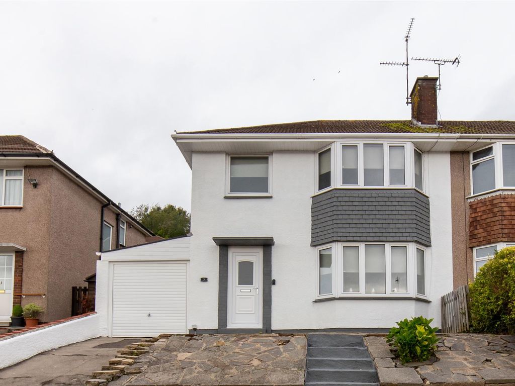 3 bed semidetached house for sale in Glanwern Avenue, Newport NP19, £