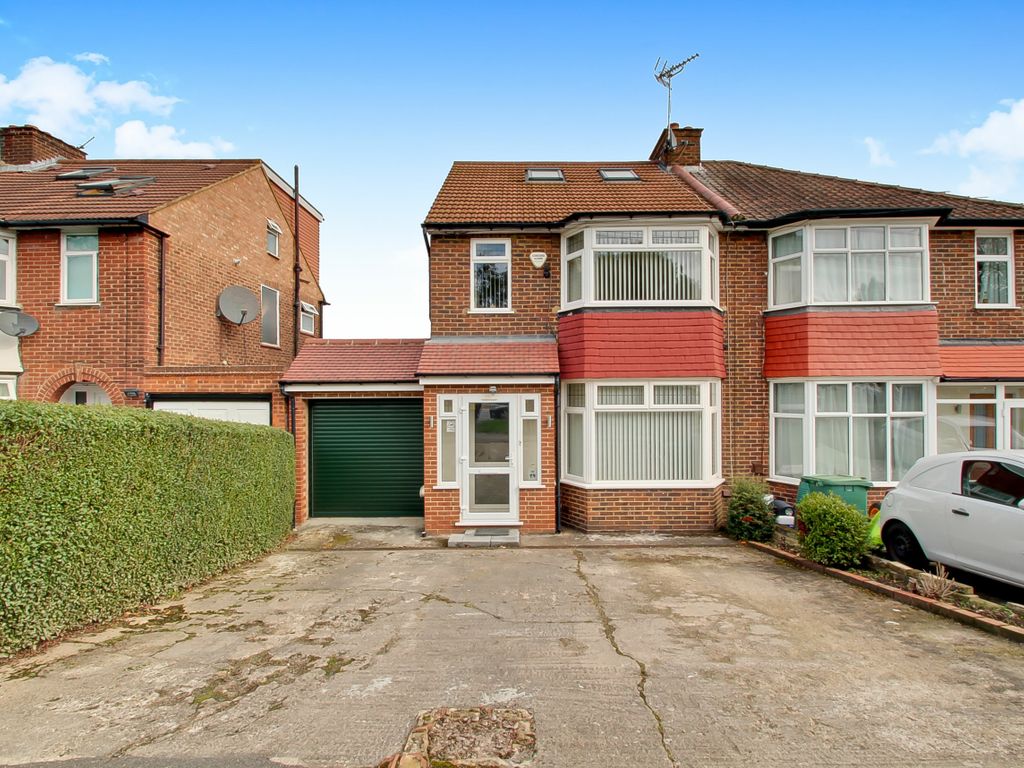 4 bed semidetached house for sale in Whitton Avenue East, Greenford