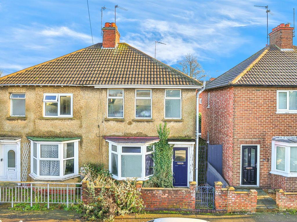 Edmund Street, Kettering NN16  