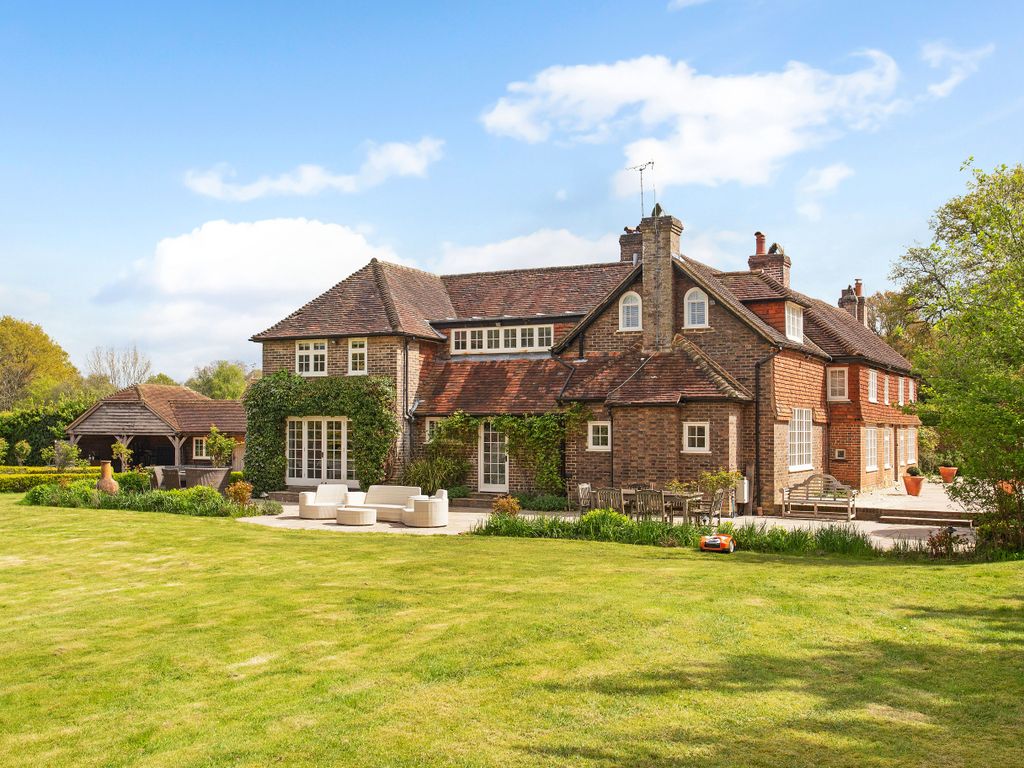 5 bed detached house for sale in Brighton Road, Monks Gate RH13, £