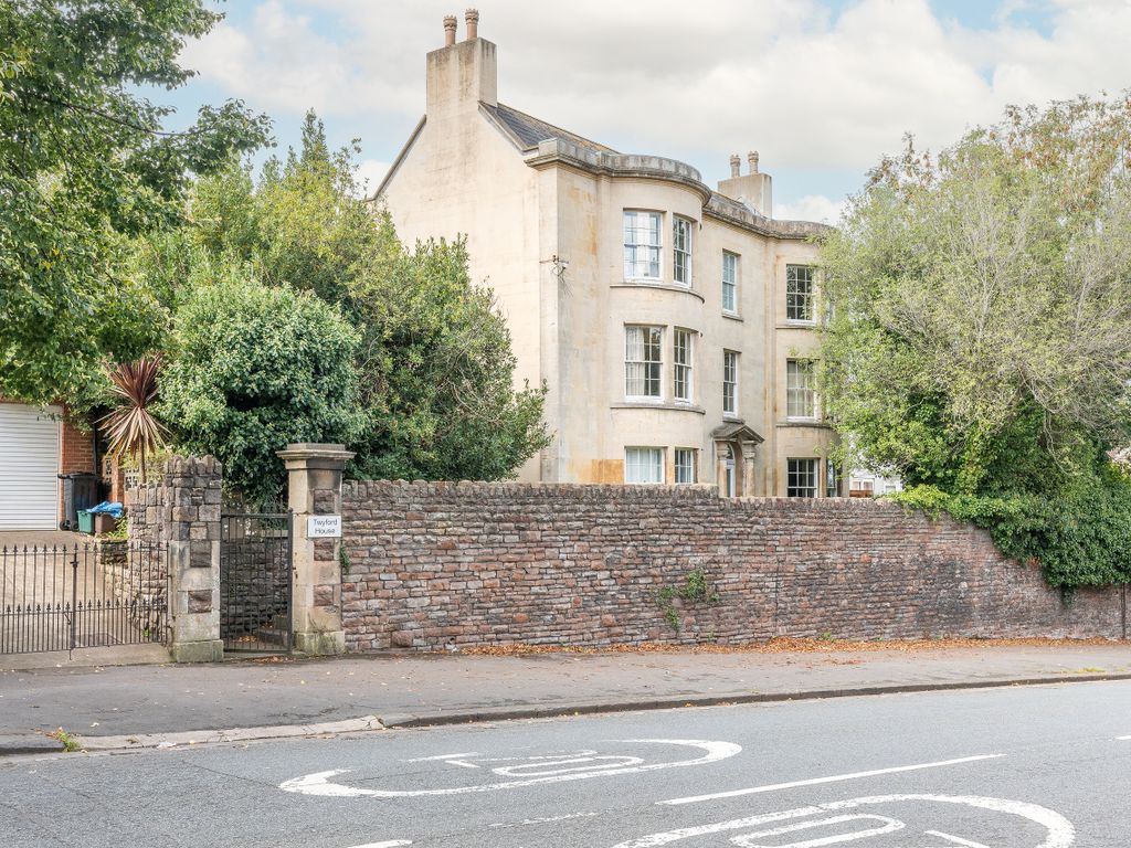 2 bed flat for sale in Twyford House, High Street, Shirehampton, Bristol BS11, £239,995 Zoopla