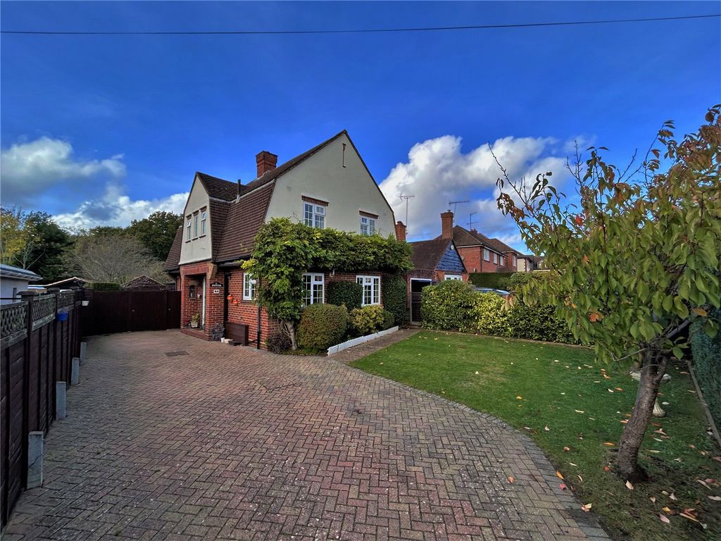 3 bed detached house for sale in Ayling Lane, Aldershot GU11 Zoopla