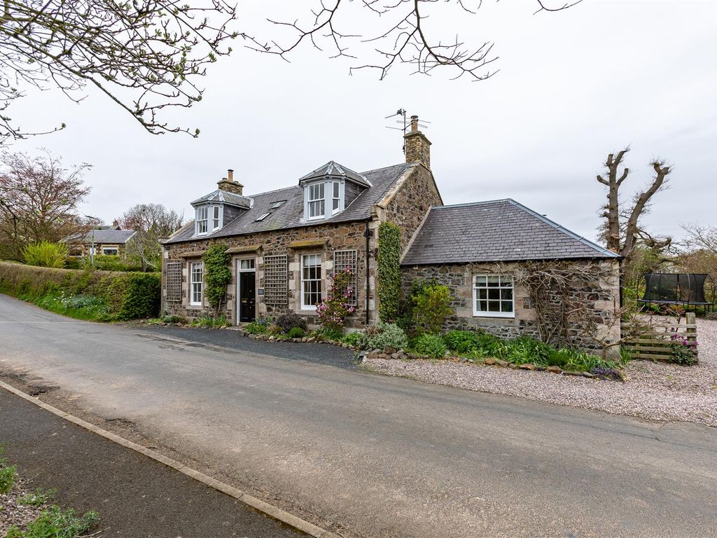3 bed property for sale in Ednam Road, Stichill, Kelso TD5 Zoopla