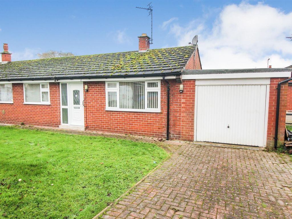 2 bed semidetached bungalow for sale in Fitzalan Close, Whittington, Oswestry SY11 Zoopla