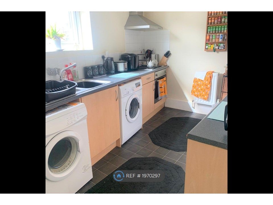 1 bed flat to rent in Outram Street, SuttonInAshfield NG17, £550 pcm