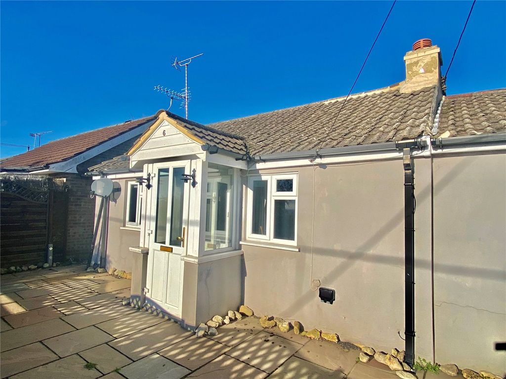 Hereford Lane, Farnham GU9  