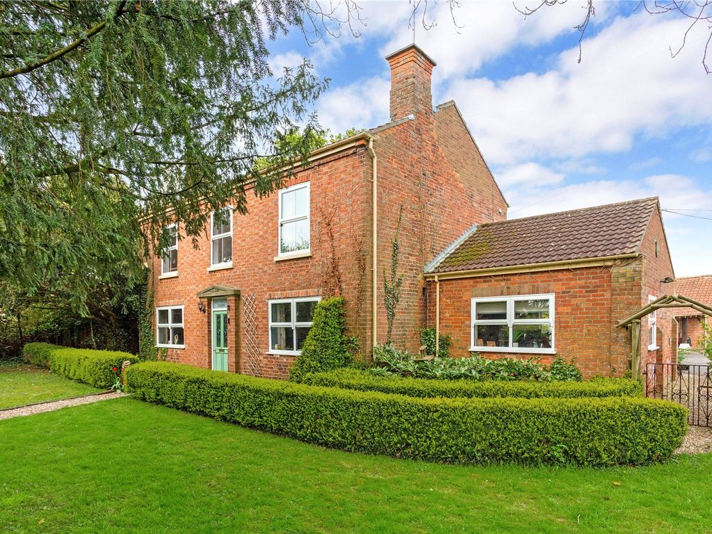 4 bed detached house for sale in Mid Farm House, Lissington, Lincoln