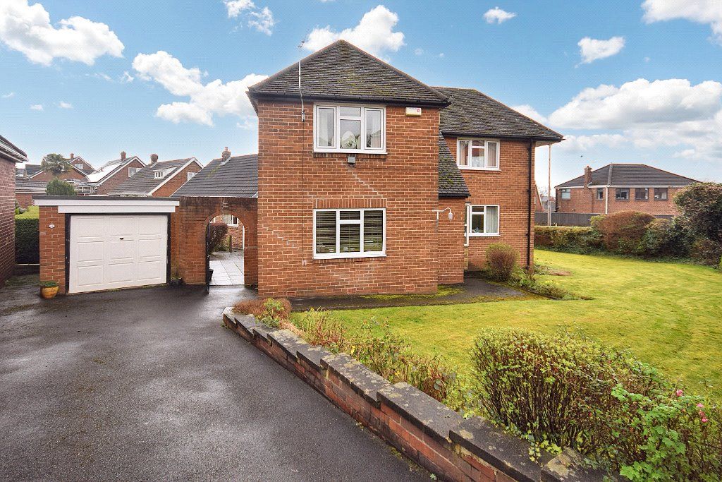 3 bed detached house for sale in Frank Lane, Dewsbury, West Yorkshire
