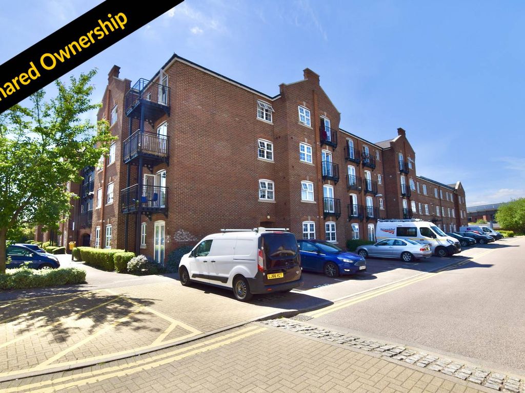 Summers House, Coxhill Way, Buckinghamshire HP21  