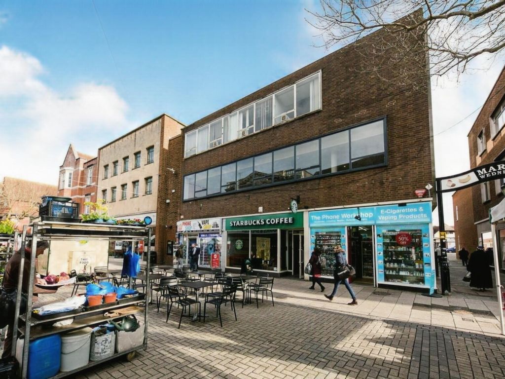 Commercial property to let in St. Street, Canterbury CT1 Zoopla