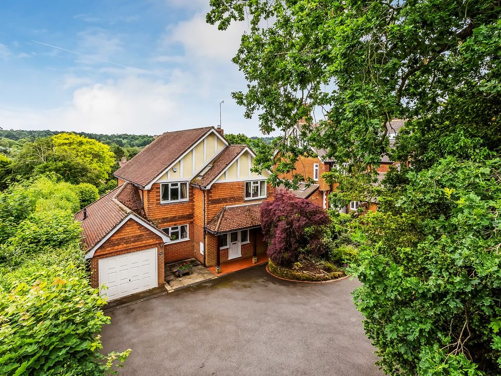 4 bed detached house for sale in Bluehouse Lane, Oxted RH8 Zoopla