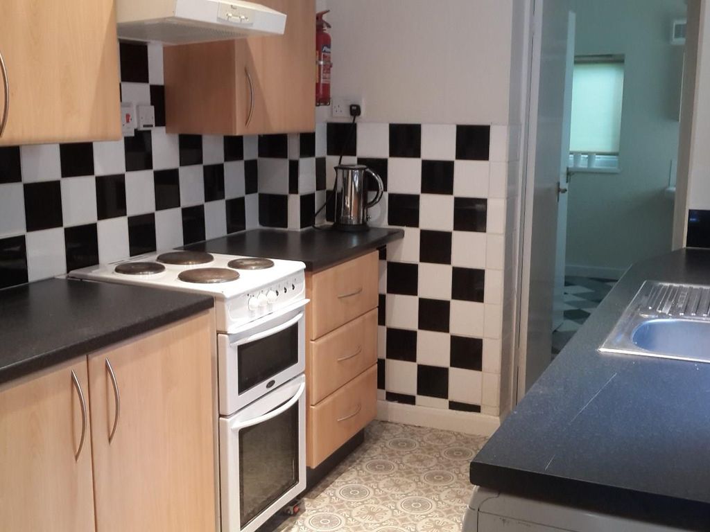 1 bed flat to rent in 1578 Pershore Road, Selly Oak, Birmingham B30 Zoopla