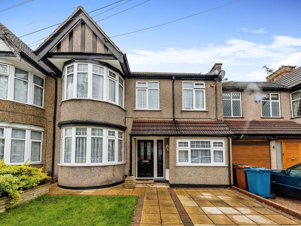5 bed semidetached house for sale in Elmsleigh Avenue, Harrow HA3 Zoopla
