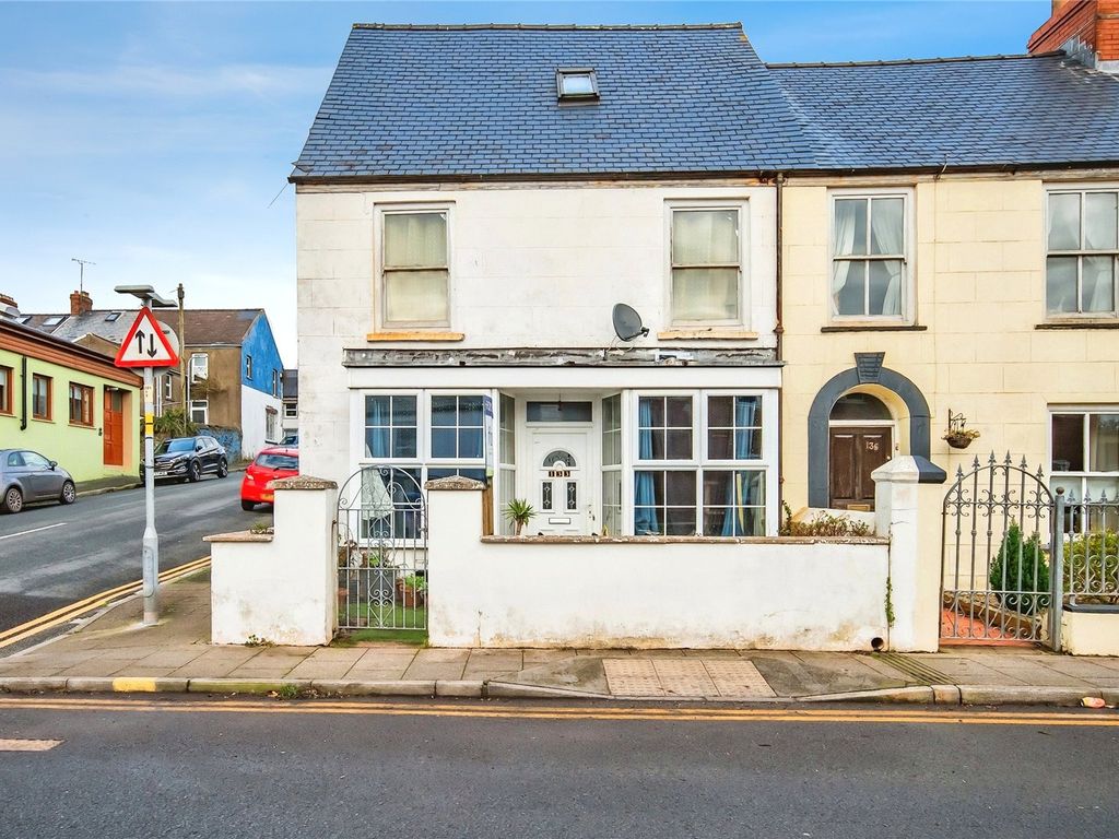 4 bed end terrace house for sale in Charles Street, Milford Haven