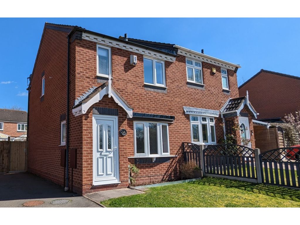3 bed semidetached house for sale in Marlborough Way, Telford TF3 Zoopla