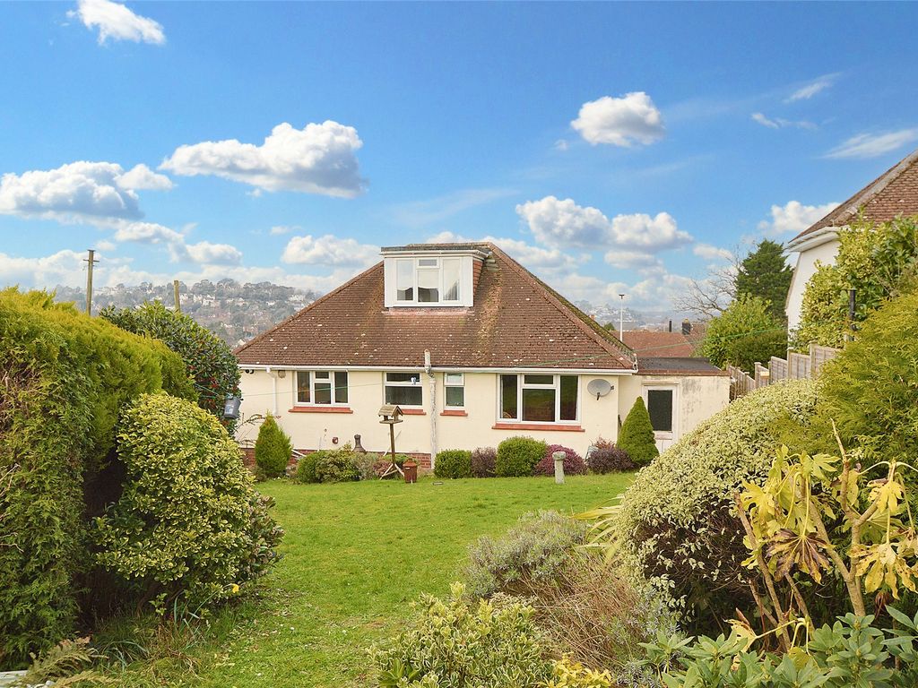 2 bed bungalow for sale in St. Lukes Road, Newton Abbot, Devon TQ12, £