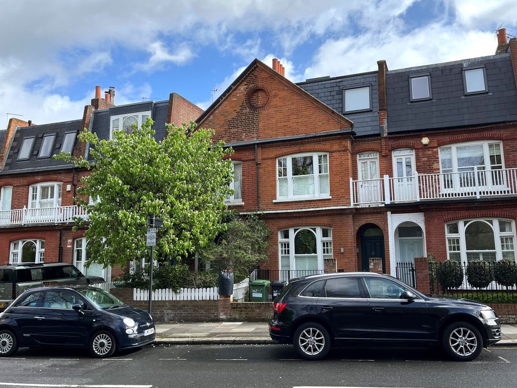 3 bed terraced house for sale in Peterborough Road, London SW6, £1,375,000 Zoopla