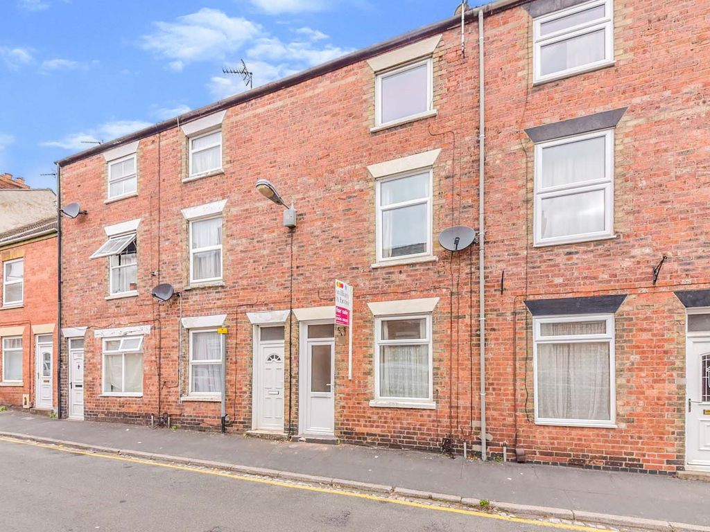 3 bed terraced house for sale in Oxford Street, Grantham NG31 Zoopla