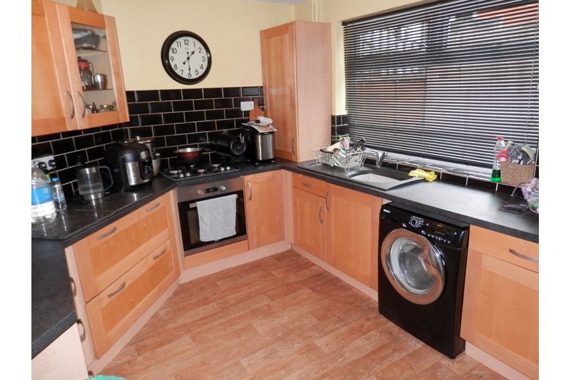 3 bed semidetached house for sale in Edmonds Road, Oldbury, Oldbury