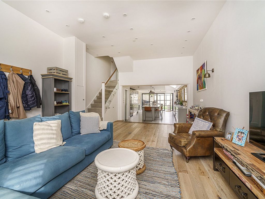 Nigel Road Peckham Rye London SE15  