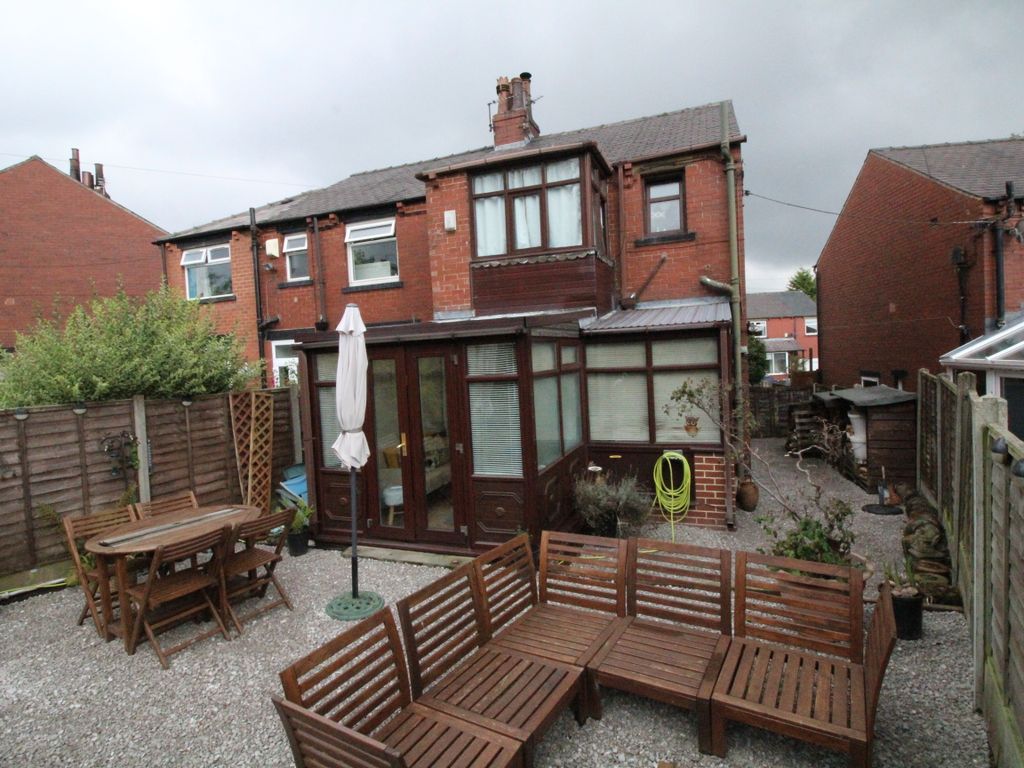 3 bed semidetached house for sale in Welbeck Road, Birstall, Batley