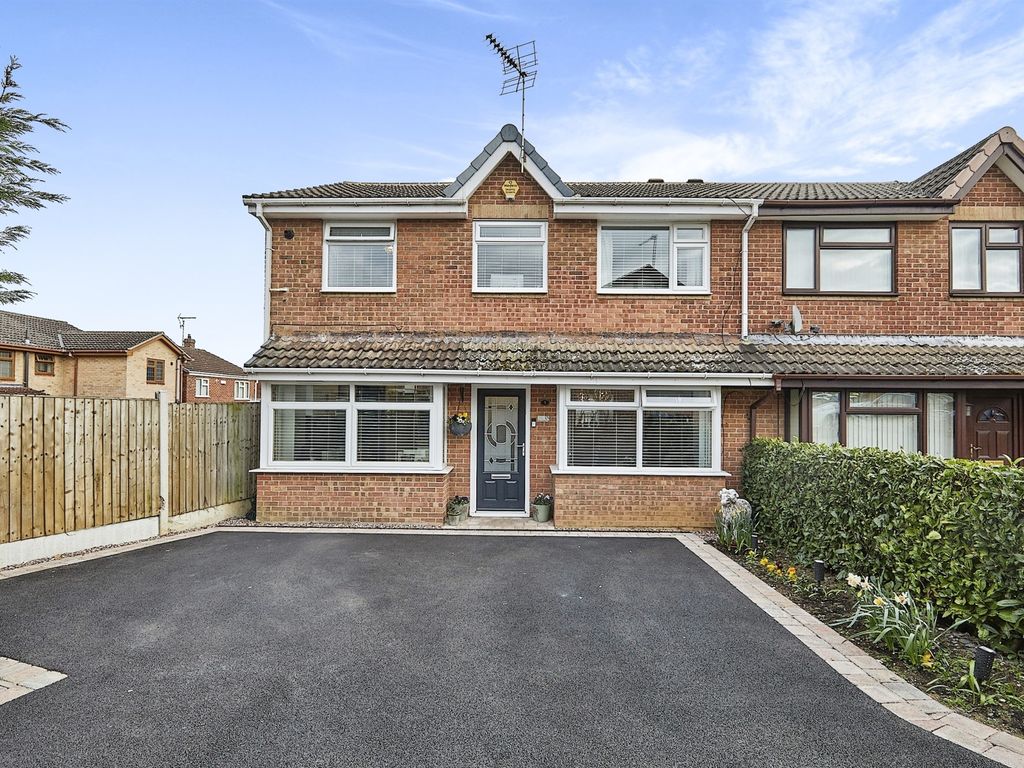 4 bed semidetached house for sale in Close, Spondon, Derby DE21 Zoopla
