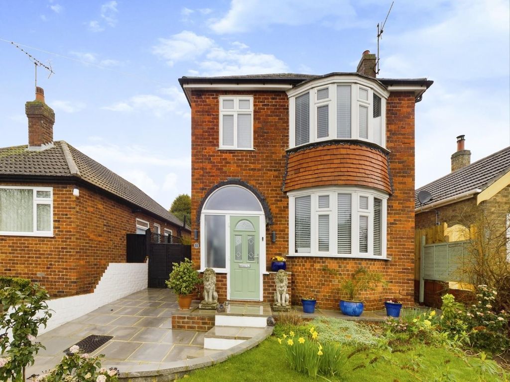 3 bed detached house for sale in Harland Road, Bridlington YO16 Zoopla