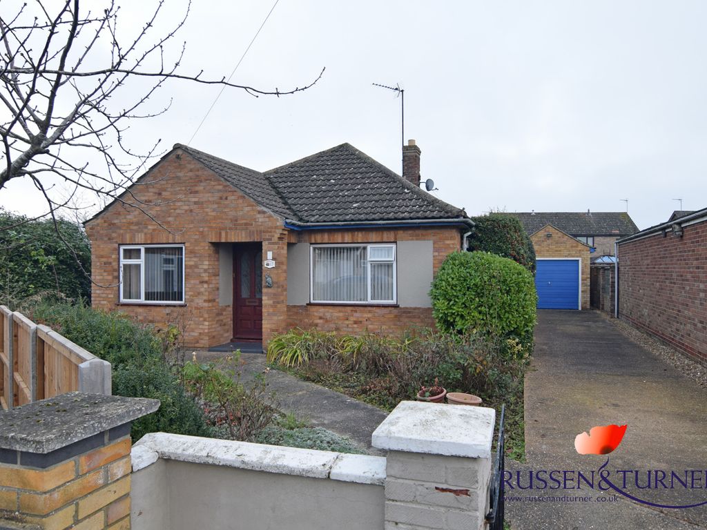 3 bed detached bungalow for sale in Bentinck Way, West Lynn, King's ...
